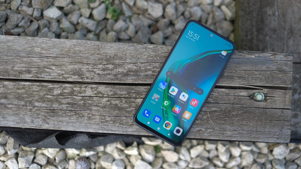 The Xiaomi Redmi Note 11’s software looks just like that of Xiaomi’s more expensive phones. It runs Android 11 and MIUI, the company’s custom software layer.