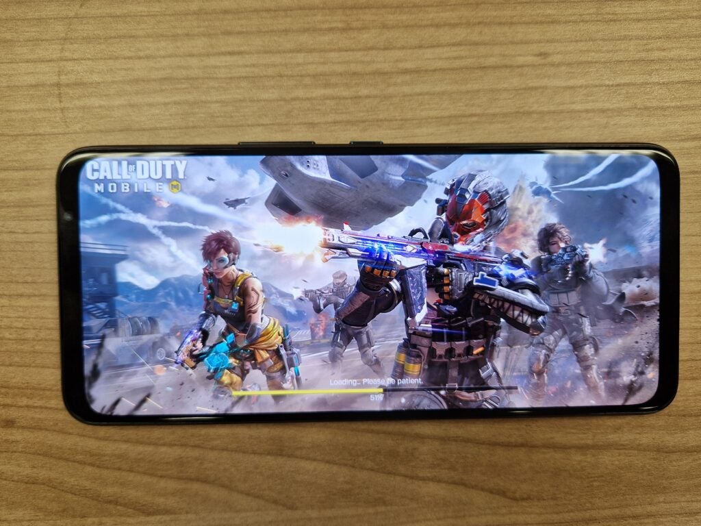Teléfono Asus ROG 6 Call of Duty