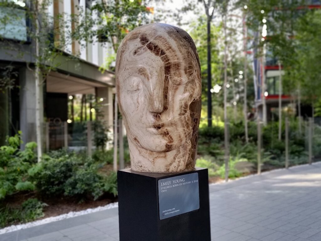Asus ROG Phone 6 foto del busto