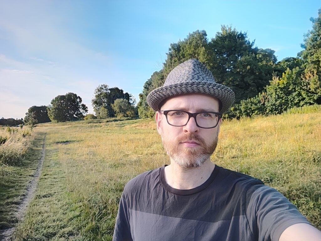 Selfie taken on the Redmagic 7S Pro